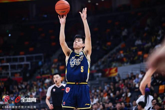 关于太狠了！葡萄牙体育围绕CBA常规赛伤情更新风云突变深圳男篮窗口期手感冰凉，波尔图今晨伤情更新的信息九游网页版登录入口